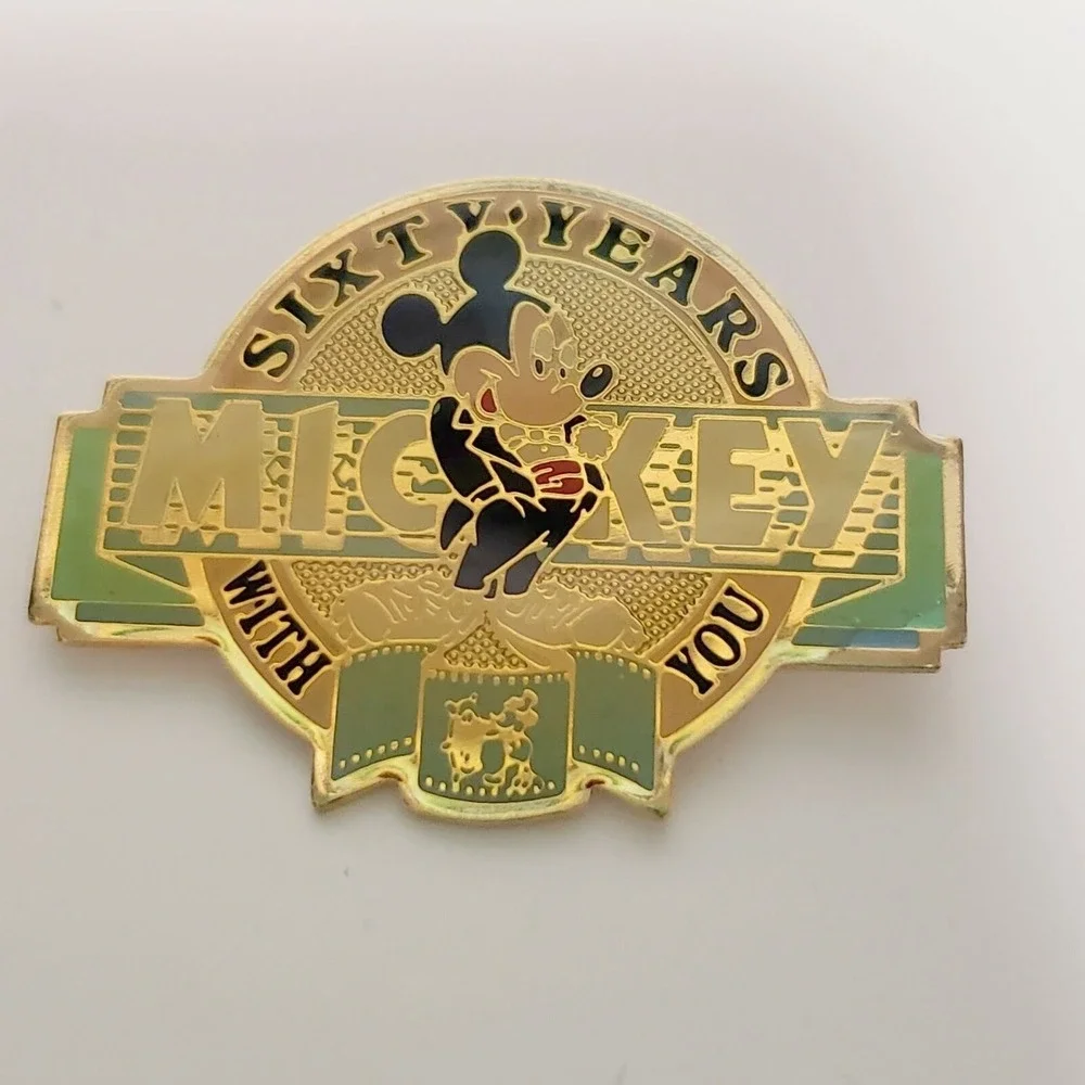 Disney pin 19615